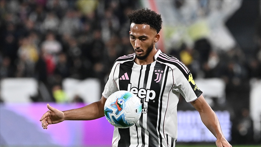 Juventuslu savunma oyuncusu Kelly, ırkçılığa maruz kaldı
