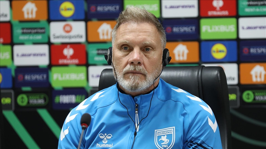 Samsunspor Teknik Direktörü Fink: Yarınki karşılaşmayı kesinlikle kazanmamız gerekiyor