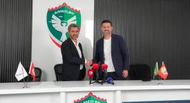 Amed Sportif Faaliyetler'de teknik direktörlük görevine Besnik Hasi getirildi